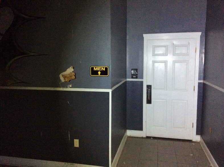 More Photos Of 2639 S Forest Ave, Luverne Amusement Park For Sale