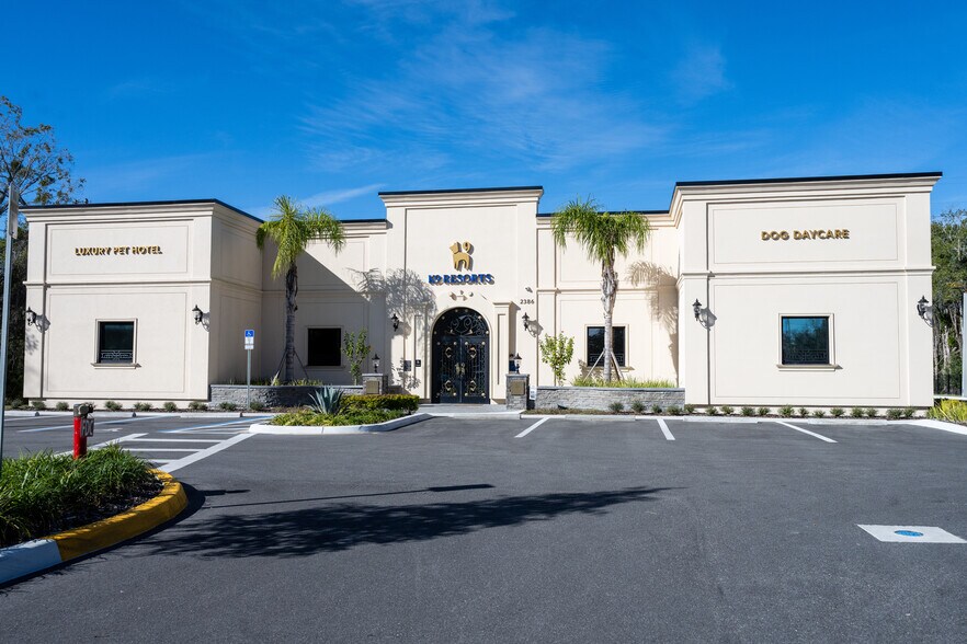 More Photos Of 2386 W State Road 426, Oviedo General Retail For Sale