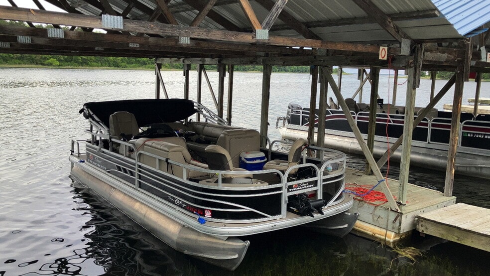 More Photos Of 952 River Dr NW, Bena Hotel For Sale
