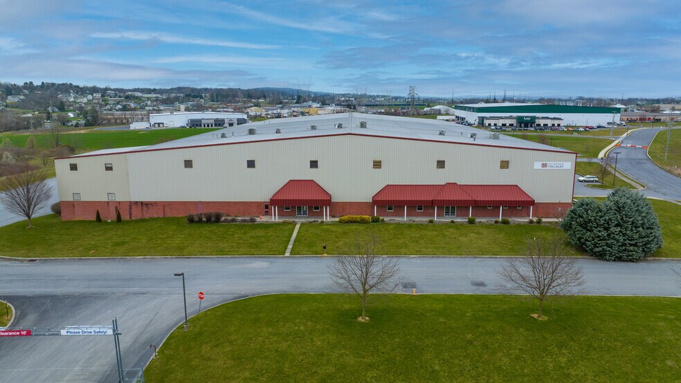 More Photos Of 221 Forney Dr, Ephrata Warehouse For Sale