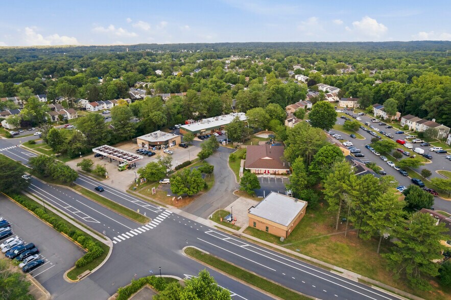 More Photos Of 83 Sugarland Run Dr, Sterling Daycare Center For Lease