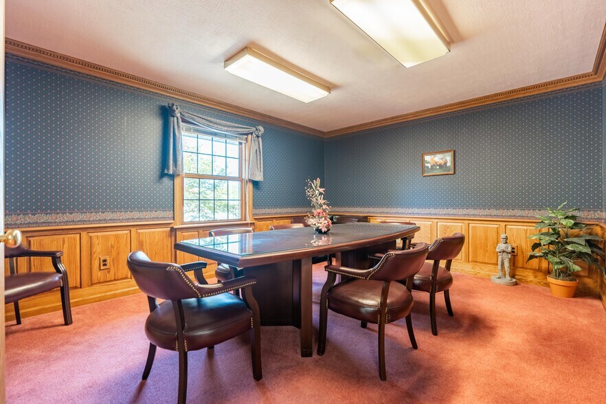 More Photos Of 4268 Erie Ave SW, Navarre Office Residential For Sale