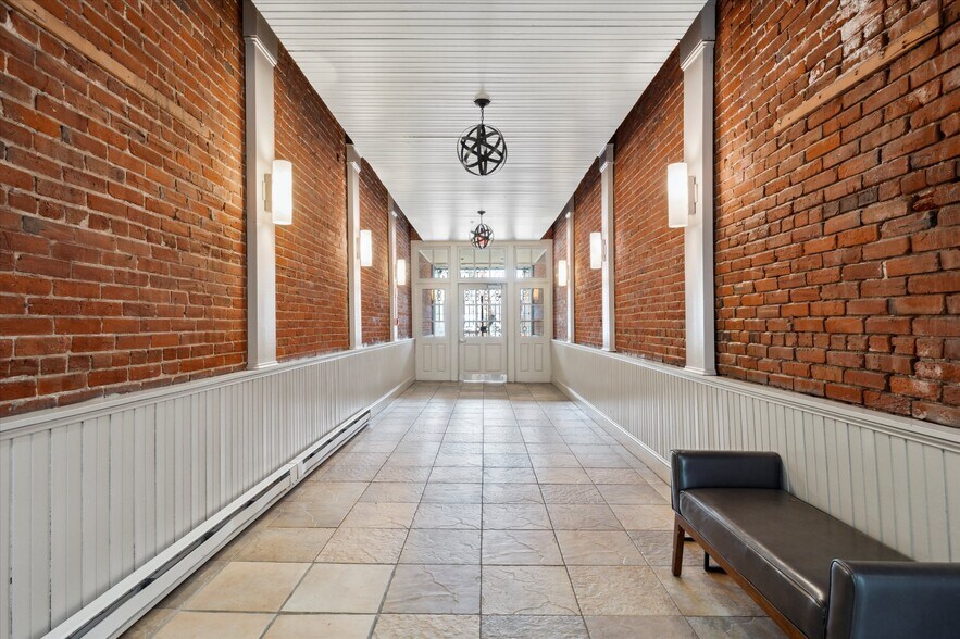 More Photos Of 136-138 N 2nd St, Philadelphia Apartments For Sale