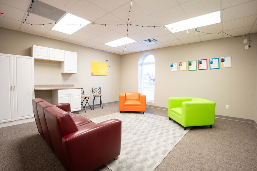 More Photos Of 11744 W Reno Ave, Yukon Religious Facility For Sale