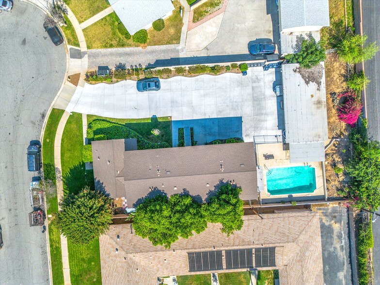 More Photos Of 32 N San Mateo St, Redlands Apartments For Sale