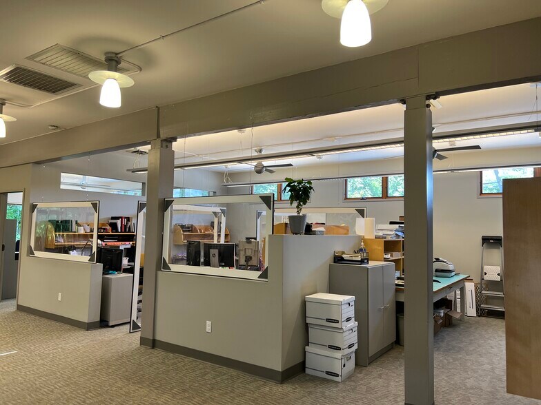 More Photos Of 3111 27th St S, Seattle Warehouse For Sale