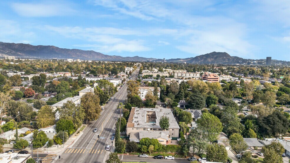 More Photos Of 12256 Riverside Dr, Valley Village Apartments For Sale