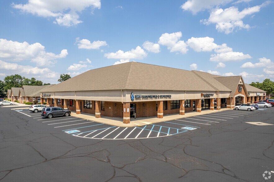 More Photos Of 8936 Southpointe Dr, Indianapolis Unknown For Lease