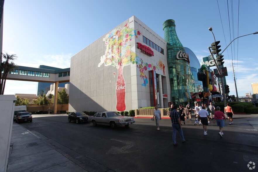 More Photos Of 3785 S Las Vegas Blvd, Las Vegas General Retail For Lease