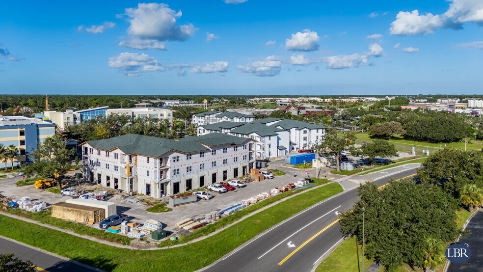 Primary Photo Of 1445 Sportsman Ln NE, Palm Bay Apartments For Lease