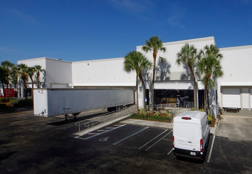 More Photos Of 1501 W Copans Rd, Pompano Beach Warehouse For Lease