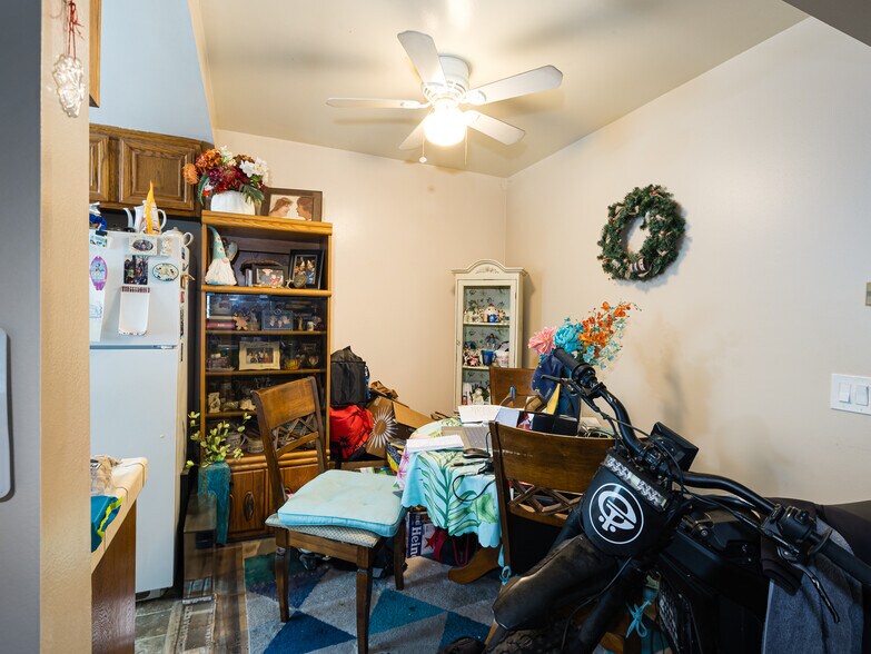 More Photos Of 426 E Imperial Ave, El Segundo Apartments For Sale