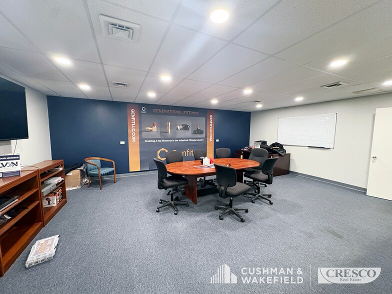 More Photos Of 4530 Hamann Ind Pky, Willoughby Manufacturing For Lease