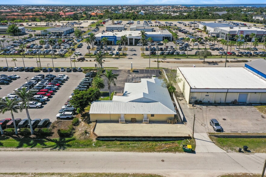 More Photos Of 1900 Tamiami Trl, Punta Gorda Office For Sale