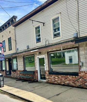 Primary Photo Of 136 Main St, Morris Restaurant For Lease