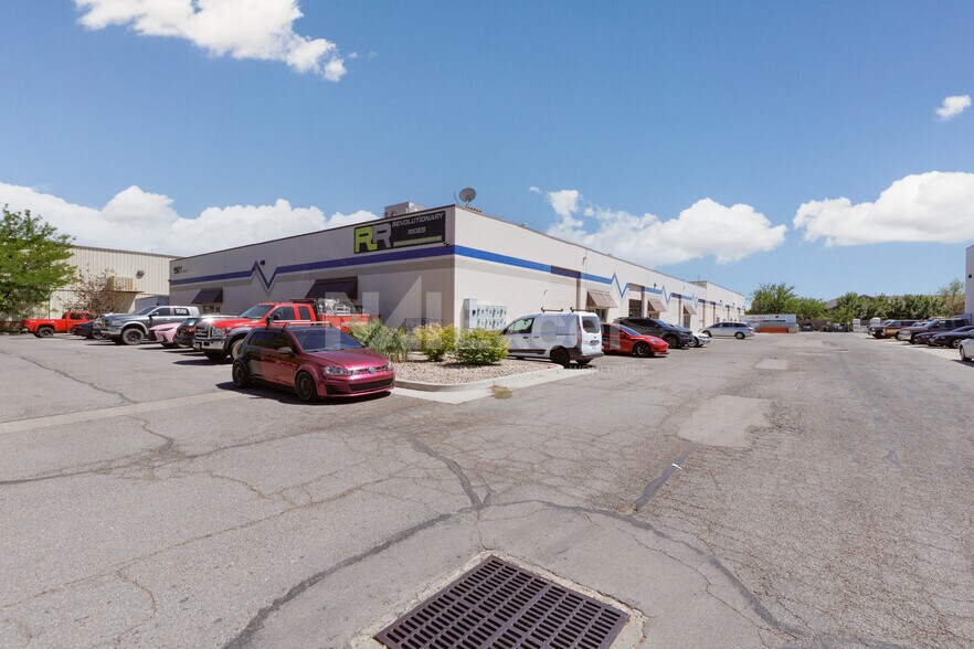 More Photos Of 1901 W 2425 S, Woods Cross Manufacturing For Lease