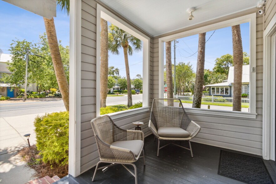 More Photos Of 1103 Ocean Blvd, Saint Simons Island Apartments For Sale