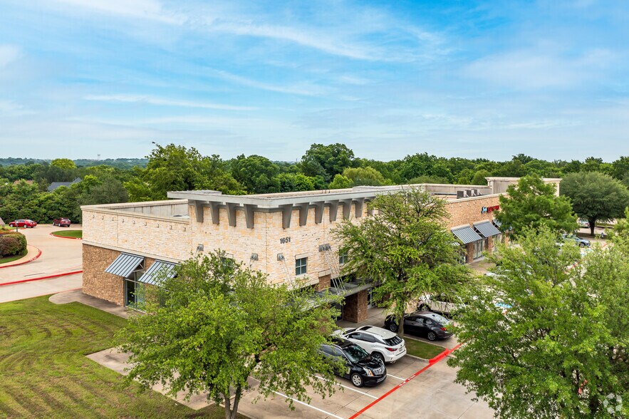 More Photos Of 1651 W Eldorado Pky, McKinney Unknown For Lease