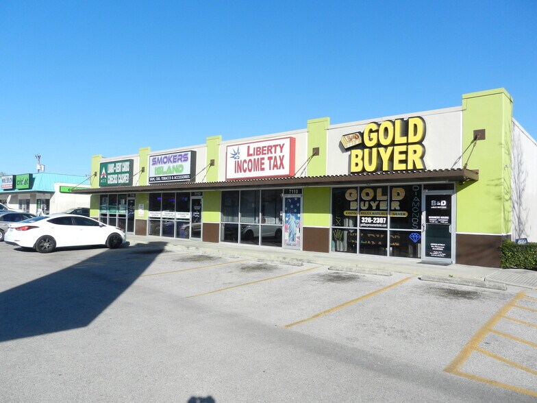 More Photos Of 7126-7118 W Military Dr, San Antonio Storefront For Sale
