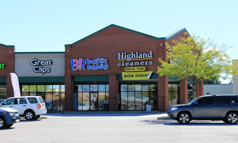 More Photos Of 12410-12492 LaGrange Rd, Louisville Unknown For Lease