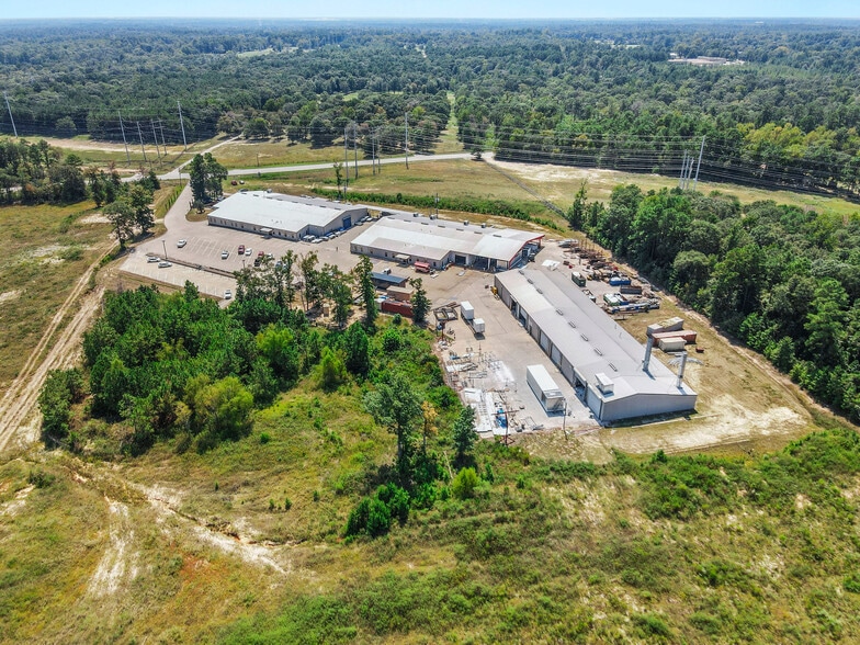 Primary Photo Of 13391 E Fm 1097 Rd, Willis Manufacturing For Sale