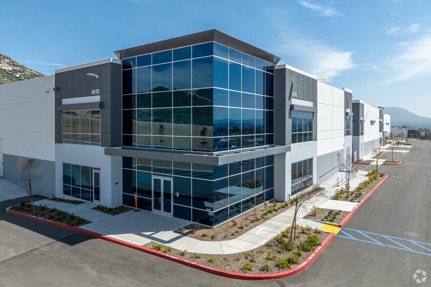 More Photos Of 20th St. & Caterpillar Ct, Jurupa Valley Unknown For Lease