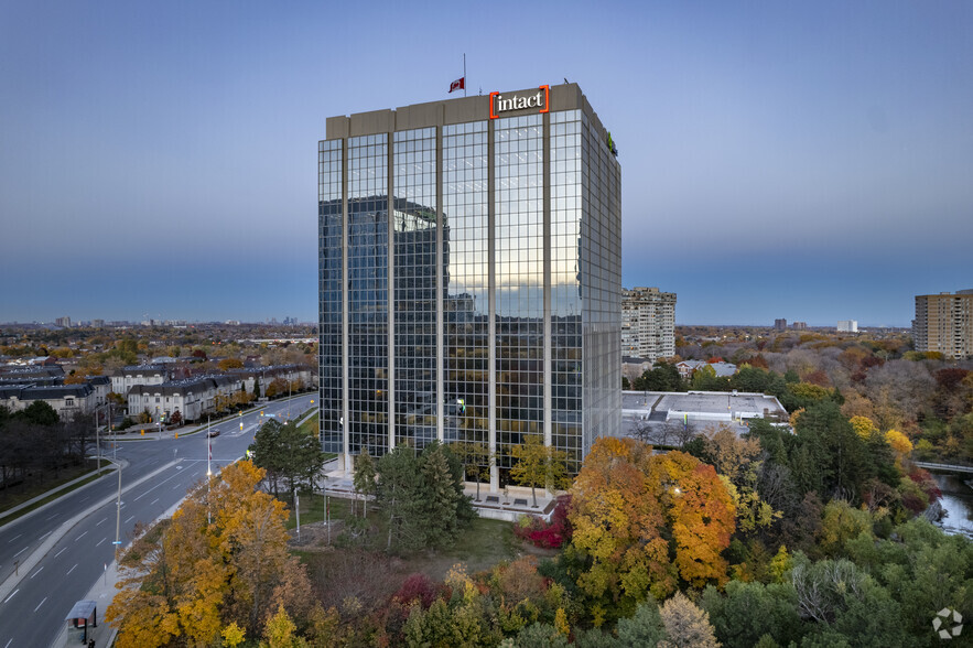 Primary Photo Of 4 Robert Speck Pky, Mississauga Coworking Space