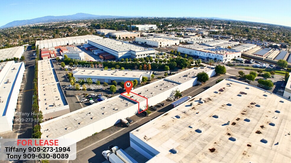 More Photos Of 2007 Raymer Ave, Fullerton Distribution For Lease