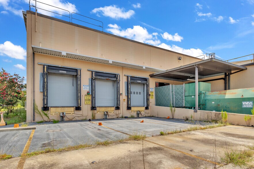 More Photos Of 65 Windham Blvd, Aiken Manufacturing For Sale