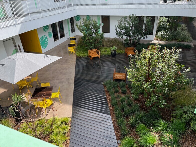 More Photos Of 11340 W Olympic Blvd, Los Angeles Office For Lease