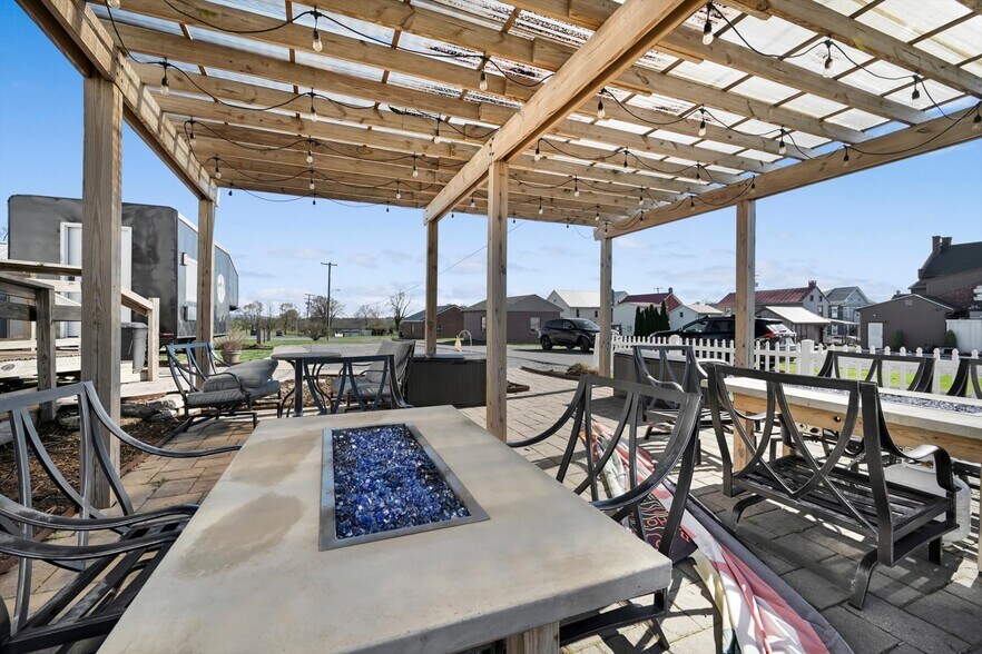 More Photos Of 9684 Old 22, Bethel Restaurant For Sale