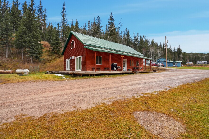 More Photos Of 21353 US HWY 385, Deadwood General Retail For Sale