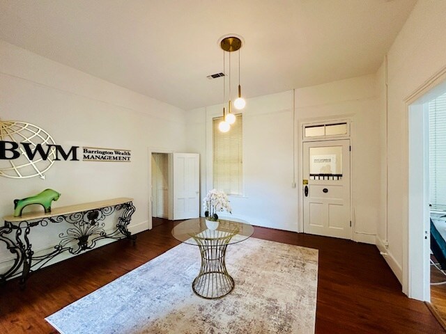 More Photos Of 301 Centre St, Fernandina Beach Storefront Retail Office For Lease