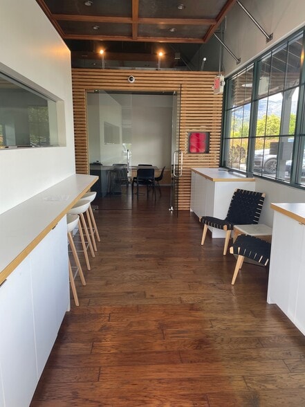 More Photos Of 807 St Helena Hwy, Saint Helena Office For Lease