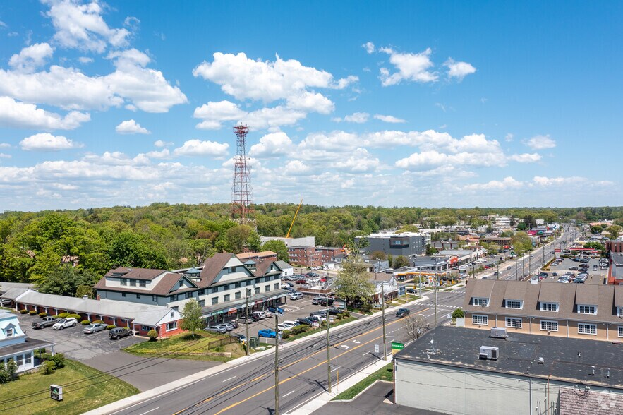 More Photos Of 365 Westport Ave, Norwalk Storefront Retail Residential For Lease