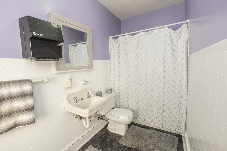 More Photos Of 731 Washington St, Reading Multifamily For Sale