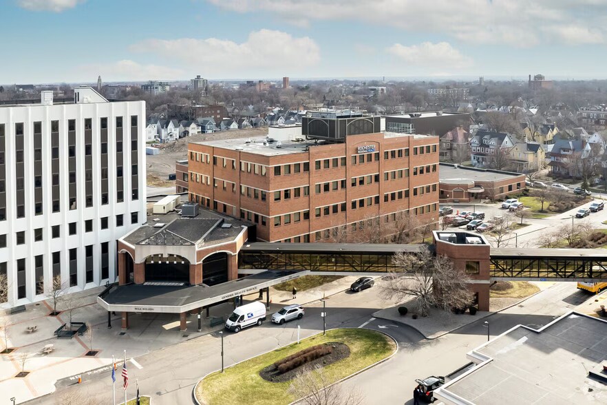 Primary Photo Of 222 Alexander St, Rochester Medical For Lease