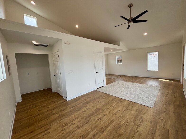 More Photos Of 114 N Putnam St, Williamston Freestanding For Sale