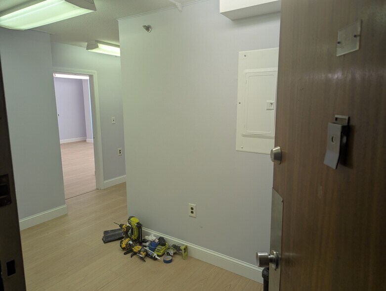 More Photos Of 872 Massachusetts Ave, Cambridge Apartments For Lease