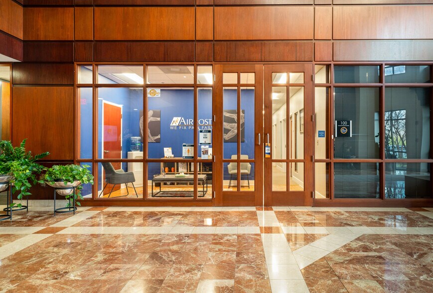 More Photos Of 600 Peter Jefferson Pky, Charlottesville Medical For Sale