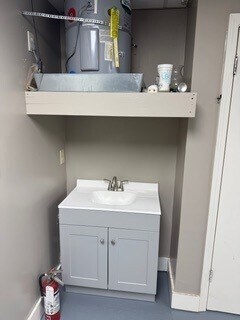 More Photos Of 348 New Byhalia Rd, Collierville Medical For Lease