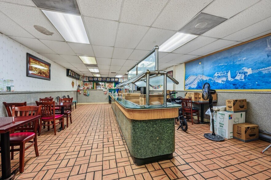 More Photos Of 6 N Washington St, Easton Restaurant For Sale