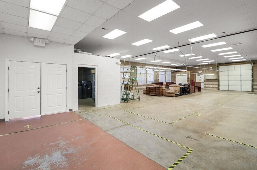 More Photos Of 14717 Friend Rd, Athens Manufacturing For Sale