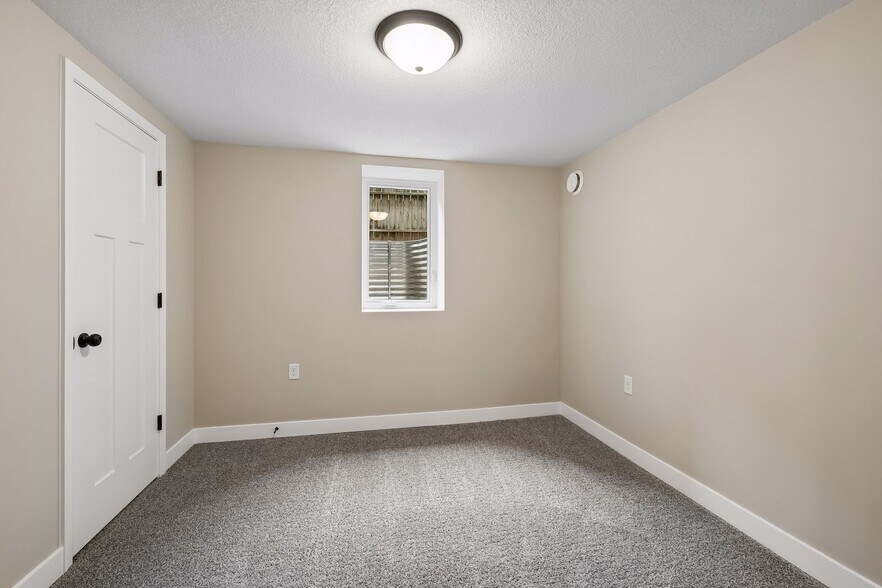 More Photos Of 4330 5th Ave S, Minneapolis Apartments For Sale