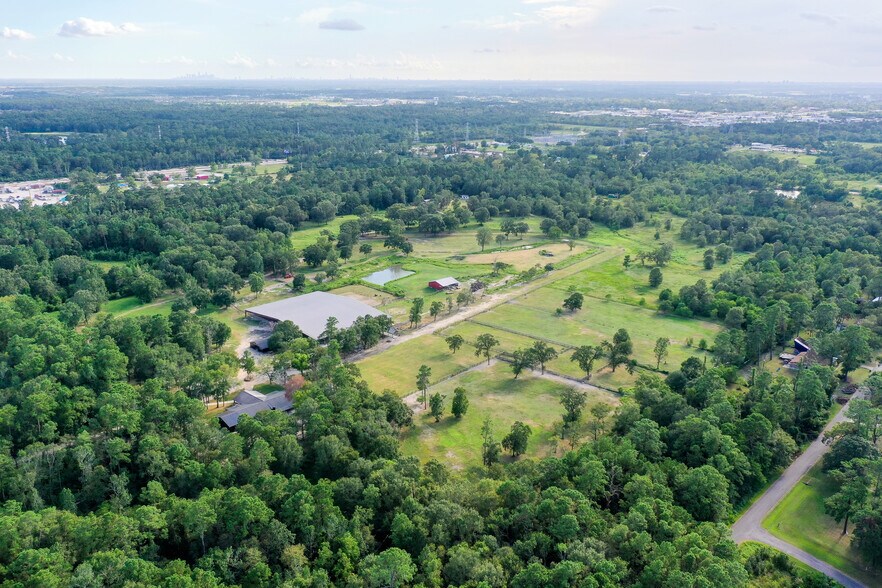 More Photos Of 19323 Belleau Wood Dr, Humble Flex For Sale