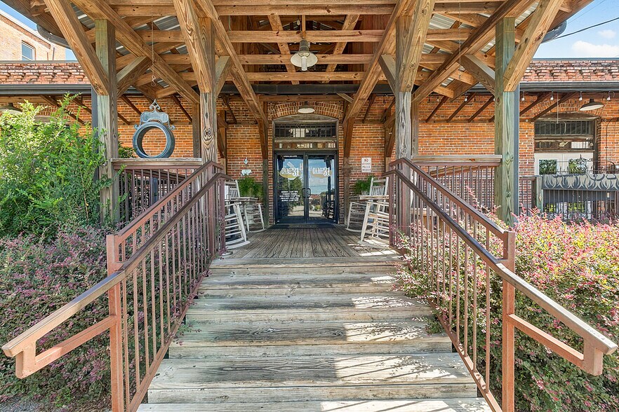 More Photos Of 220 Saint Joseph Ave, Brewton Lodge Meeting Hall For Sale