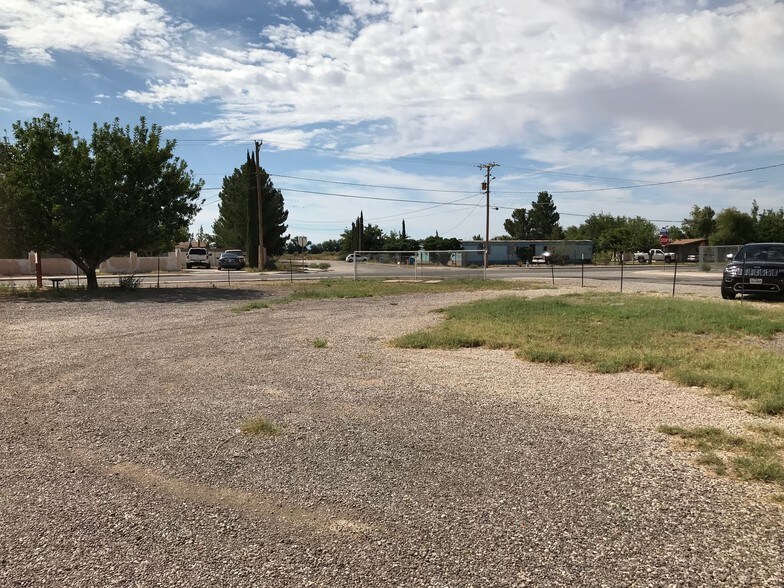 More Photos Of 12690 Pensamiento, San Elizario Convenience Store For Lease