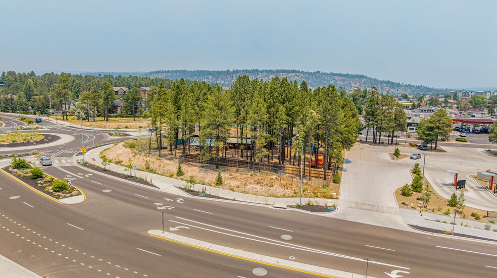 More Photos Of 575 W University Ave, Flagstaff General Retail For Sale