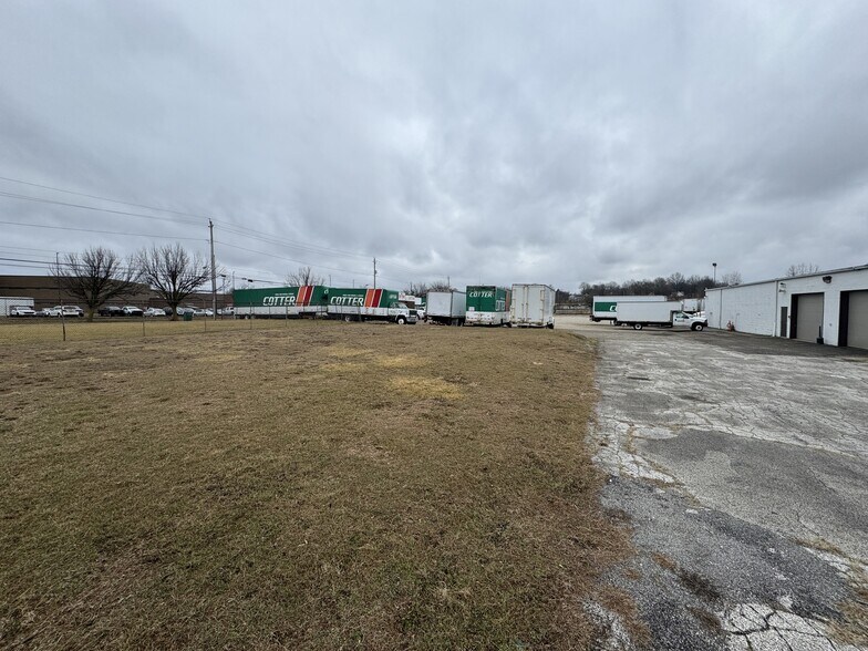 More Photos Of 905 Miami St, Akron Warehouse For Sale