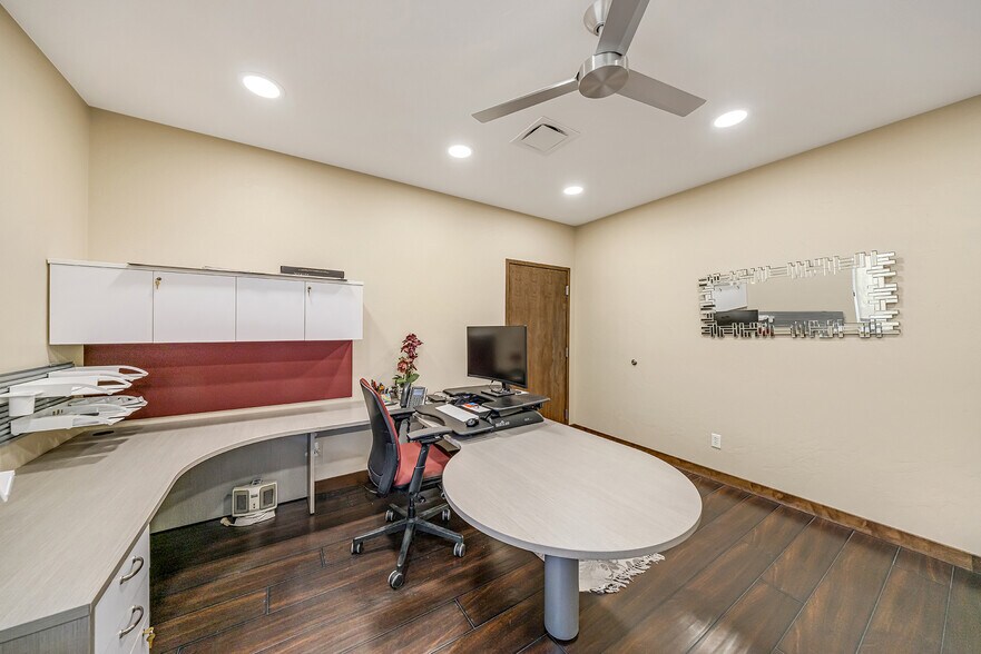 More Photos Of 389 Roberts Ct, Grand Junction Service For Sale